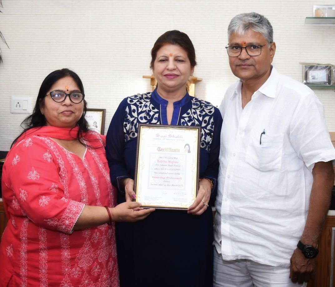 Certificate Presentation Ceremony – Astrology & Vastu